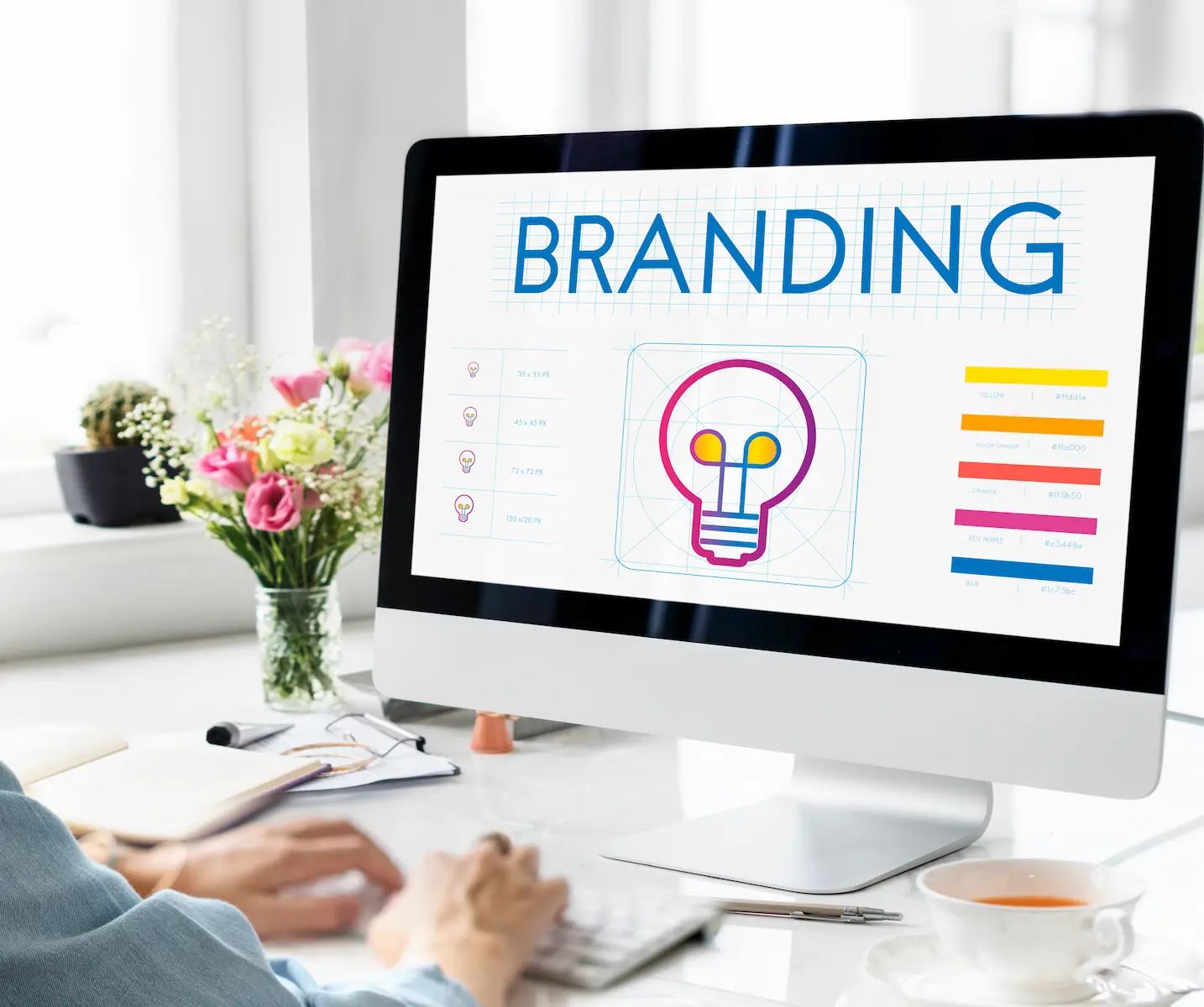 Francesca Spampinato sviluppa brand identity riconoscibili e coerenti per aziende e PMI a none torino